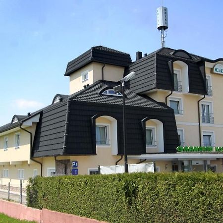 Grandvid Hotel Skofljica Exterior photo
