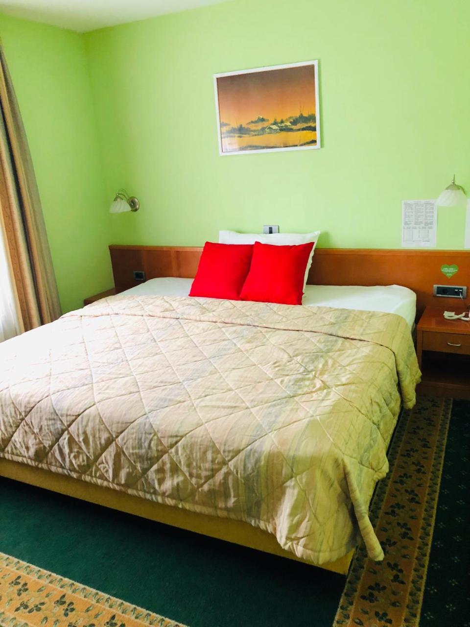 Grandvid Hotel Skofljica Exterior photo
